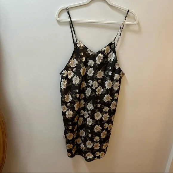 Vintage Black and White Floral Slip Dress - Picture 3 of 5